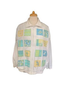 ❤️Vintage 90’s Koret lightweight white jacket with blue and yellow floral detail